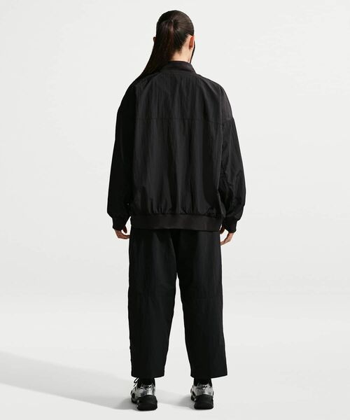 NIKE（ナイキ）の「ナイキ スポーツウェア ウィメンズ オーバーサイズド バーシティ ジャケット / Nike Sportswear Women's Oversized Varsity Jacket IF0333-010 Black（ブルゾン・レディース・ブラック・XL/L/S/XS/M）」の14枚目の写真