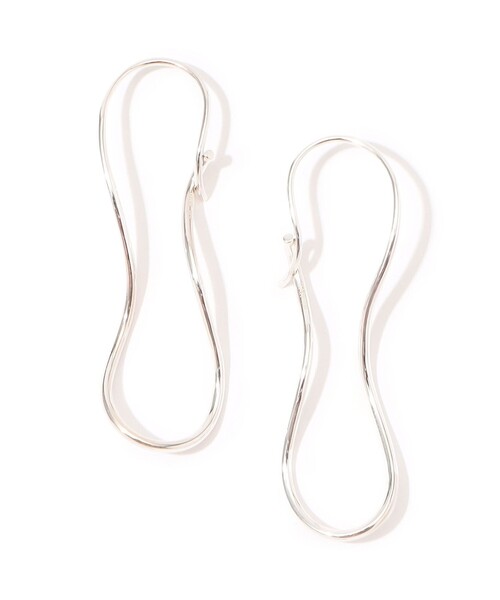 BAR JEWELLERY(バージュエリー)の「BAR Jewellery SMALL HARMONY シルバーピアス(ピアス(両耳用)・レディース・シルバー・FREE)」の2枚目の写真
