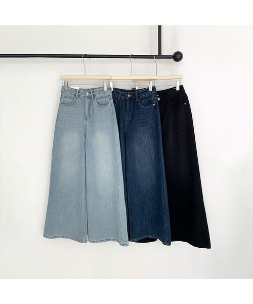 VASCARA（バスカラ）の「[Fleece-lined] Wide Denim Napping Pants (3colors)（デニムパンツ・レディース・ライトブルー/ダークブルー/ブラック・SMALL/MEDIUM/LARGE/X-LARGE）」の2枚目の写真