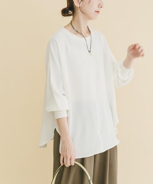 ITEMS URBANRESEARCH（アイテムズ アーバンリサーチ）の「ドルマンブラウス（シャツ/ブラウス・レディース・ブラック/ホワイト/ベージュ系その他・FREE）」の4枚目の写真