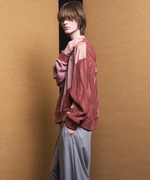 MAISON SPECIAL(メゾンスペシャル)の「《UNISEX》Different Material Docking Prime-Over 3D Knit Pullover/異素材ドッキングプライムオーバー3Dニットプルオーバー【MAISON SPECIAL/メゾンスペシャル】(ニット/セーター・メンズ・その他1/ブラック・2/1/0)」の3枚目の写真