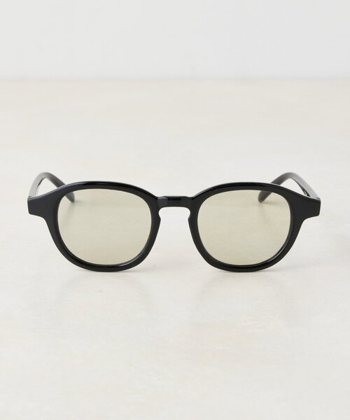 WHIMSIC(ウィムジック)の「【UNISEX】ウェリントンサングラス(サングラス・レディース・グレー/ブラック・ONE SIZE)」の2枚目の写真