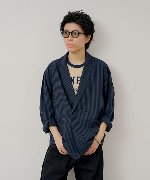 WHIMSIC(ウィムジック)の「【UNISEX】ウェリントンサングラス(サングラス・レディース・グレー/ブラック・ONE SIZE)」の14枚目の写真