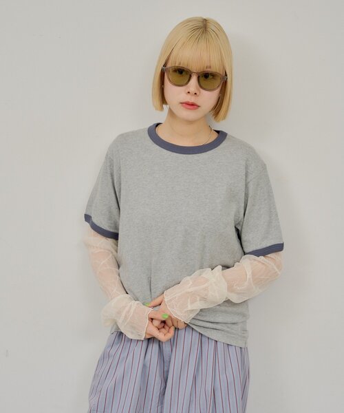 WHIMSIC(ウィムジック)の「【UNISEX】ウェリントンサングラス(サングラス・レディース・グレー/ブラック・ONE SIZE)」の19枚目の写真