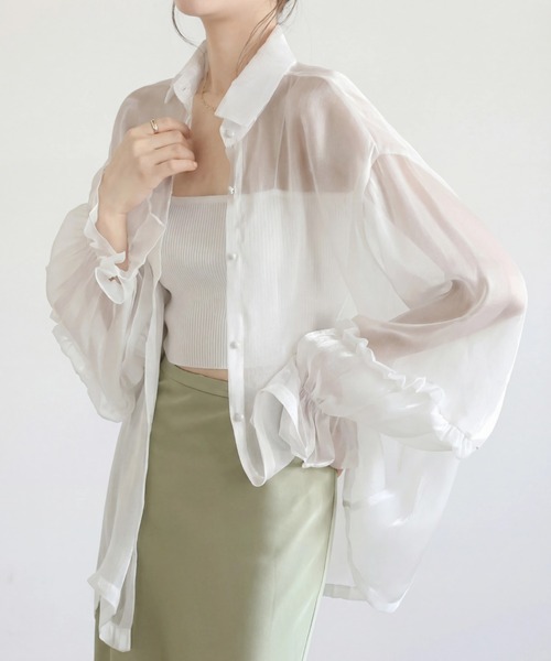 yuue' ( wear )(ユーイ)の「オーバーサイズフリルスリーブシアーシャツ/冷房対策 UVカット(シャツ/ブラウス・レディース・ホワイト/ピンク・FREE)」の2枚目の写真