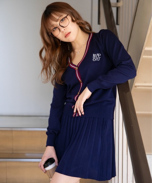 GORGE（ゴージ）の「《配色ライン》ニットセットアップ／秋冬春／全3色（ワンピース・レディース・ネイビー/グレー/アイボリー・F）」の3枚目の写真