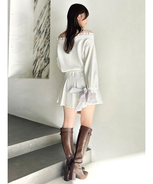 dazzlin(ダズリン)の「フリルドッキングカットプルオーバー(Tシャツ/カットソー・レディース・ネイビー/グレー/オフホワイト・FREE)」の10枚目の写真