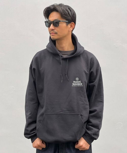 MAGIC NUMBER(マジック ナンバー)の「【MAGIC NUMBER】FIRED UP × MAGIC NUMBER SKATE GLEMLIN SWEAT PARKA(パーカー・メンズ・アッシュグレー/ブラック・MEDIUM/LARGE/X-LARGE)」の15枚目の写真