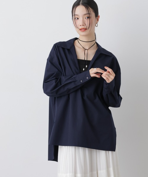 NANO universe（ナノユニバース）の「ディープVスキッパープルオーバーシャツ（シャツ/ブラウス・レディース・ブルー/ホワイト/ダークネイビー・FREE）」の13枚目の写真