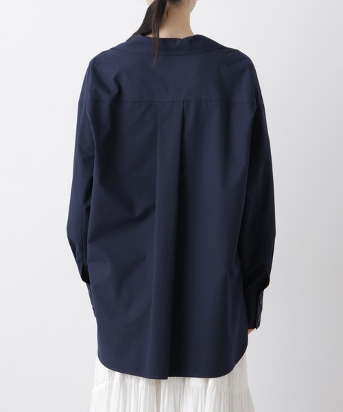 NANO universe（ナノユニバース）の「ディープVスキッパープルオーバーシャツ（シャツ/ブラウス・レディース・ブルー/ホワイト/ダークネイビー・FREE）」の21枚目の写真