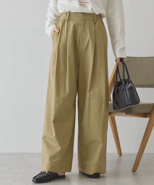 AMERICAN HOLIC(アメリカンホリック)の「ワイドチノパンツ(その他パンツ・レディース・ネイビー/ベージュ・L/M)」の4枚目の写真