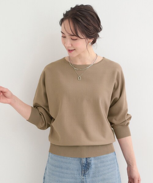 SHOO・LA・RUE（シューラルー）の「【洗える】軽やかでさらっとしたタッチ すっきり見えドルマンニット（ニット/セーター・レディース・アイボリー/スモーキーグリーン系/ブラウン系/ネイビー・01/02/03/04）」の13枚目の写真