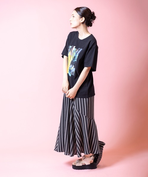 OSMOSIS（オズモーシス）の「ストライプマーメイドスカート（スカート・レディース・ブラック/カーキ/アイボリー・ONE SIZE）」の11枚目の写真