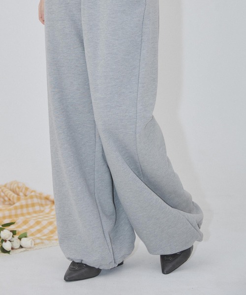 ENVYM（アンビー）の「スーツライクスウェットパンツ（スウェットパンツ・レディース・ブラック/グレー・FREE）」の7枚目の写真