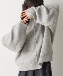 ヤクタッチ袖タックデザインプルオーバー