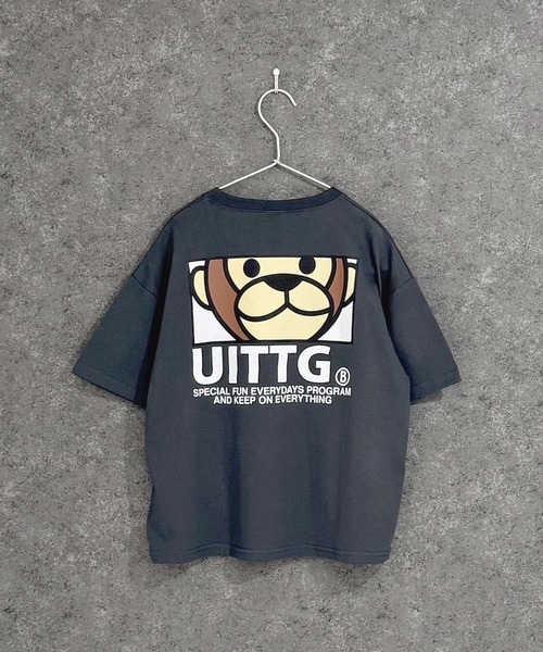 Universal Style Wear（ユニバーサルスタイルウェア）の「キッズ UITTG オーバーサイズ半袖Tシャツ（Tシャツ/カットソー・キッズ・ブラック/グレー系その他/ブラック系その他2/オフホワイト/ダークグリーン/チャコールグレー/ブラック系その他/ホワイト系その他2/ブラック系その他3/ホワイト系その他/ホワイト系その他3/ベージュ/グリーン系その他/ネイビー/オレンジ/グレー系その他2・130cm/140cm/150cm/160cm）」の11枚目の写真
