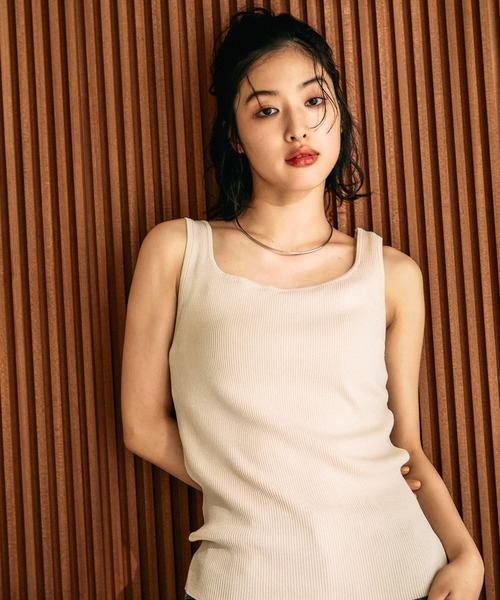 LEPSIM（レプシィム）の「14ゲージスクエアリブタンク　647256（タンクトップ・レディース・レッド系その他/ブラック/ホワイト×ブラック/ブラウン系その他/アイボリー・FREE）」の2枚目の写真