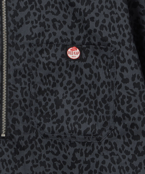 RED KAP(レッドキャップ)の「RED KAP/レッドキャップ 新色追加 別注 リラックスフィット ハーフジップ ワンポイントロゴ 半袖ツイルワークシャツ(シャツ/ブラウス・メンズ・ベージュ/チャコールグレー/ブラック/レオパード/ダークグレー・MEDIUM/LARGE)」の21枚目の写真