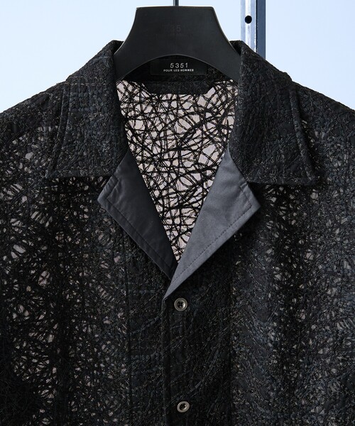 5351 POUR LES HOMMES（ゴーサンゴーイチプールオム）の「エンブロイダリー オープンカラーシャツ（シャツ/ブラウス・メンズ・イエロー/ブラック・50/48/46/44）」の10枚目の写真