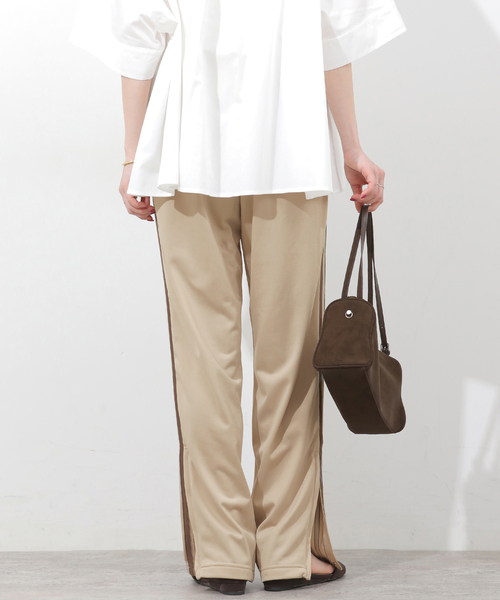 adidas Originals（アディダスオリジナルス）の「《WEB/一部店舗限定》【adidas originals】FIREBIRD TP：トラックパンツ（その他パンツ・レディース・ベージュ/ブラウン・SMALL/X-SMALL）」の22枚目の写真