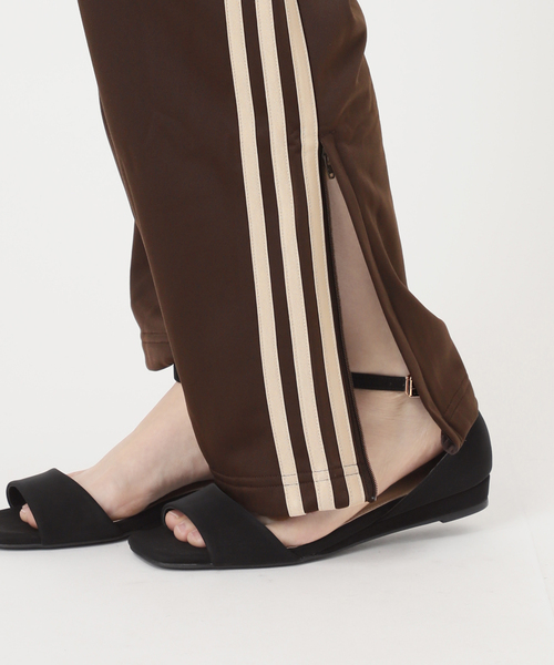 adidas Originals（アディダスオリジナルス）の「《WEB/一部店舗限定》【adidas originals】FIREBIRD TP：トラックパンツ（その他パンツ・レディース・ベージュ/ブラウン・SMALL/X-SMALL）」の13枚目の写真