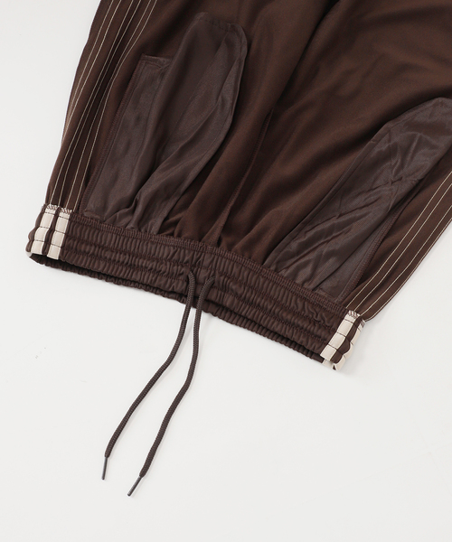 adidas Originals（アディダスオリジナルス）の「《WEB/一部店舗限定》【adidas originals】FIREBIRD TP：トラックパンツ（その他パンツ・レディース・ベージュ/ブラウン・SMALL/X-SMALL）」の10枚目の写真