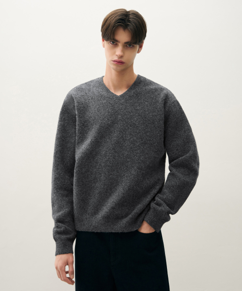 DRAW FIT（ドローフィット）の「ヘアリークロップVネックプルオーバーニット[MELANGE GREY]（ニット/セーター・メンズ・その他・M/L/XL）」の2枚目の写真