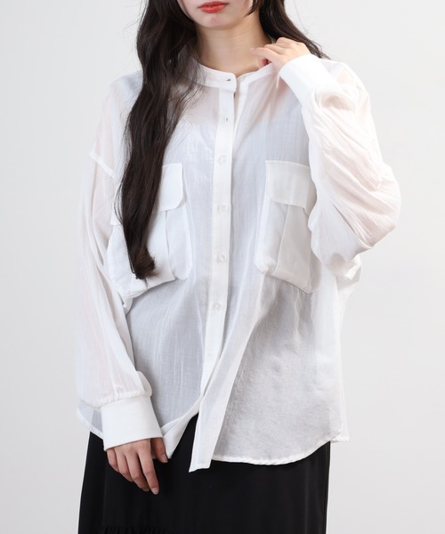 EGLANTINE(エグランティーヌ)の「EGLANTINE コットンシアーバンドカラーポケットブラウス 長袖(シャツ/ブラウス・レディース・イエロー系/ブラック/オフホワイト・40)」の6枚目の写真