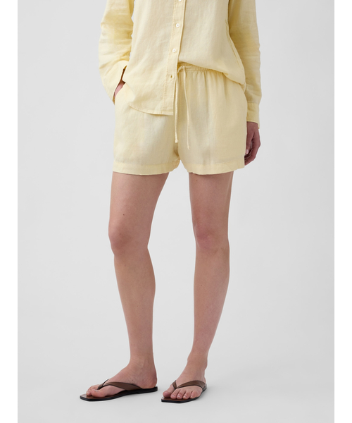 GAP(ギャップ)の「4インチ プルオン リネンブレンド ショートパンツ(その他パンツ・レディース・レッド/イエロー/ブラック/ピンク/グリーン・M/S/XS)」の16枚目の写真