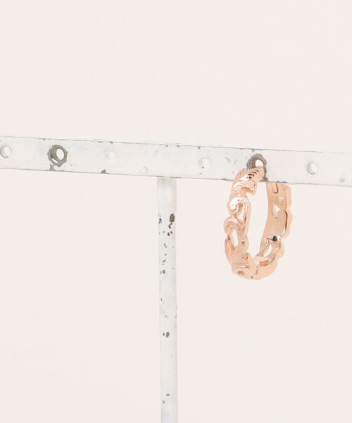 IRIEBEACH(アイリービーチ)の「Cutout hoop pierce/【ハワイアンジュエリー】【サージカルステンレス】【金属アレルギー対応】【IRIEBEACH / アイリービーチ】つけっぱなしOK(ピアス(片耳用)・レディース・ゴールド/ピンク/シルバー・FREE)」の7枚目の写真