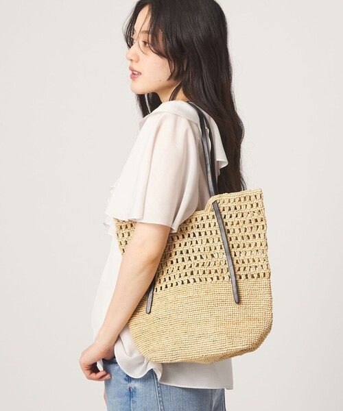 MADE IN MADA(メイドインマダ)の「【別注】<MADE IN MADA>ANDO バッグ(ショルダーバッグ・レディース・ベージュ/ナチュラル・FREE)」の2枚目の写真