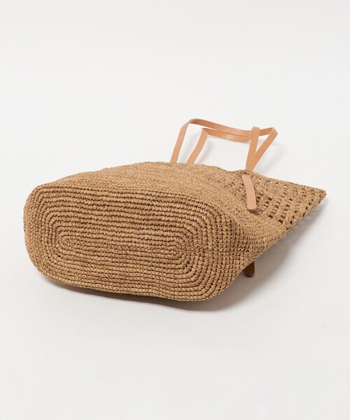 MADE IN MADA(メイドインマダ)の「【別注】<MADE IN MADA>ANDO バッグ(ショルダーバッグ・レディース・ベージュ/ナチュラル・FREE)」の3枚目の写真