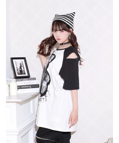 NOEMIE(ノエミー)の「病みくまラグラン肩ジップユニセックスTシャツ(Tシャツ/カットソー・レディース・ダークグレー/オフホワイト/ブラック・M)」の11枚目の写真