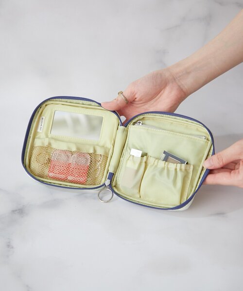 BIRTHDAY BAR(バースデイバー)の「≪冷感機能付き≫ COOL SHIELD Tissue Case Pouch ティッシュポーチ(ポーチ・レディース・アイボリー/パープル・0)」の4枚目の写真