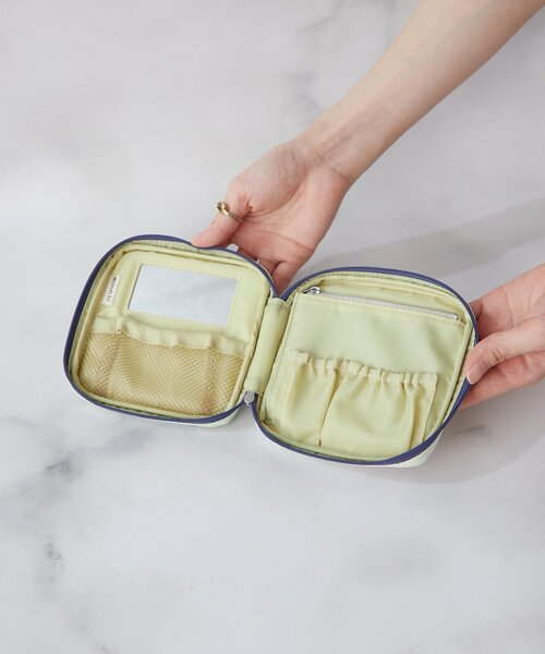 BIRTHDAY BAR(バースデイバー)の「≪冷感機能付き≫ COOL SHIELD Tissue Case Pouch ティッシュポーチ(ポーチ・レディース・アイボリー/パープル・0)」の14枚目の写真