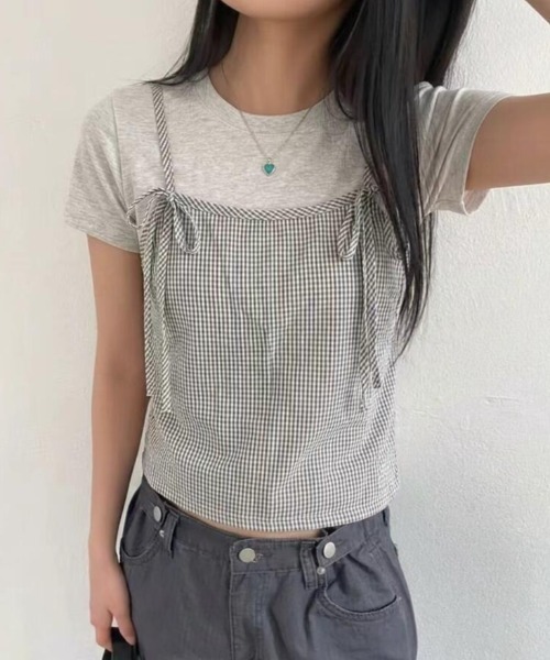 semplice(センプリチェ)の「リボン付き キャミソール重ね着風 T シャツ(Tシャツ/カットソー・レディース・ブラック/グレー/ホワイト・F)」の9枚目の写真