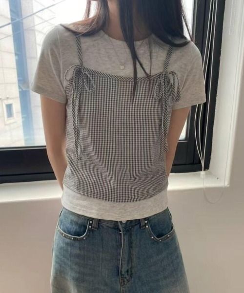semplice(センプリチェ)の「リボン付き キャミソール重ね着風 T シャツ(Tシャツ/カットソー・レディース・ブラック/グレー/ホワイト・F)」の13枚目の写真