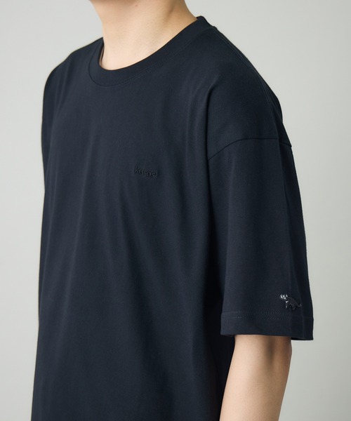 kuros'(クロス)の「【kuros’オリジナル】kuros'ロゴTee 男女兼用(Tシャツ/カットソー・メンズ・ホワイト/グレー/ブラック・MEDIUM/LARGE/X-LARGE)」の9枚目の写真