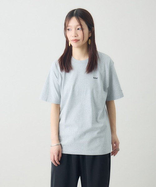 kuros'(クロス)の「【kuros’オリジナル】kuros'ロゴTee 男女兼用(Tシャツ/カットソー・メンズ・ホワイト/グレー/ブラック・MEDIUM/LARGE/X-LARGE)」の10枚目の写真