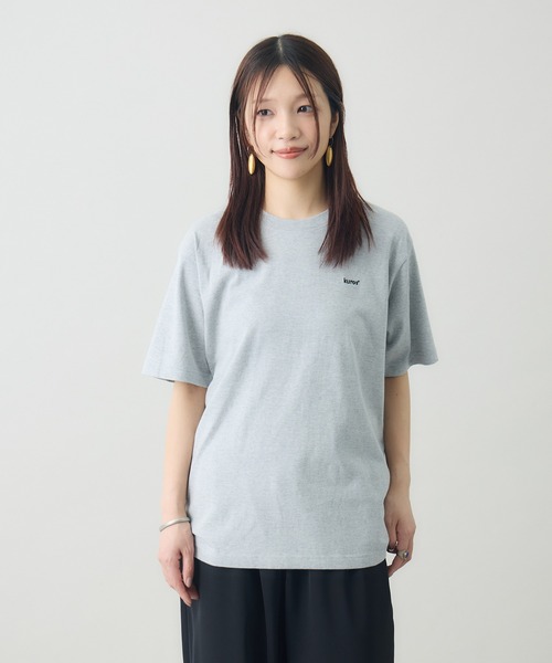 kuros'(クロス)の「【kuros’オリジナル】kuros'ロゴTee 男女兼用(Tシャツ/カットソー・メンズ・ホワイト/グレー/ブラック・MEDIUM/LARGE/X-LARGE)」の14枚目の写真