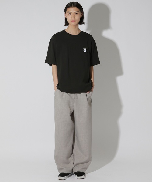 LAKOLE(ラコレ)の「ユルネコサガラT / 689755(Tシャツ/カットソー・メンズ・ホワイト/グレー/ブラック・MEDIUM/LARGE)」の1枚目の写真