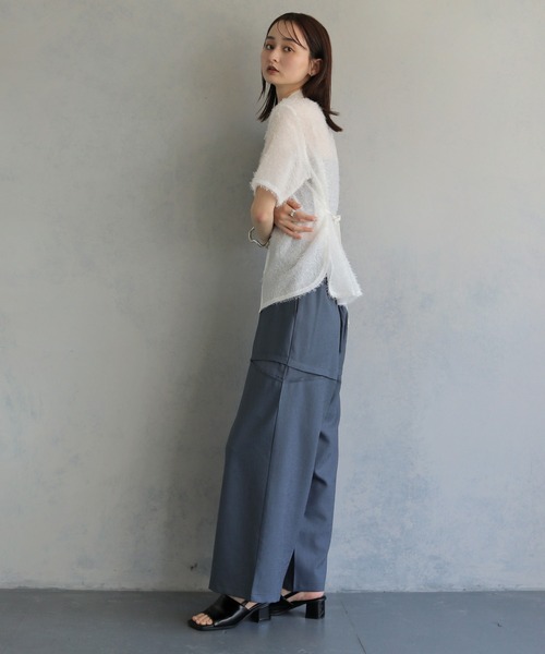 &g'aime(アンジェム)の「【&g'aime 】フェザーハーフスリーブシャツ Feather Half-Sleeve Shirt(シャツ/ブラウス・レディース・ブラック/グレー/ホワイト・FREE)」の12枚目の写真