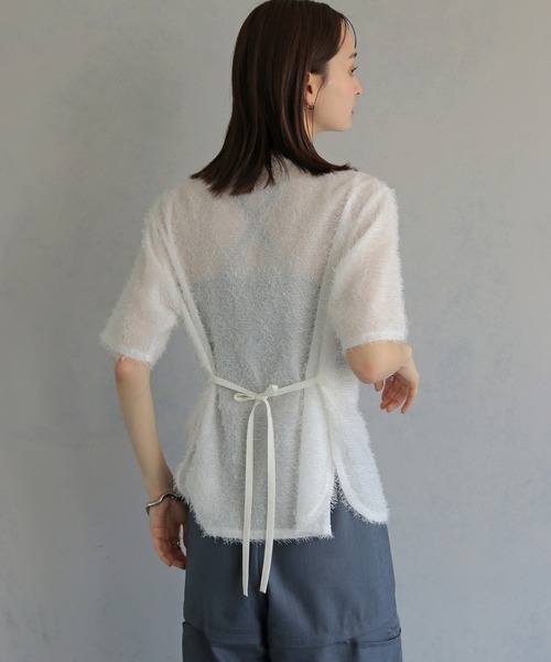 &g'aime(アンジェム)の「【&g'aime 】フェザーハーフスリーブシャツ Feather Half-Sleeve Shirt(シャツ/ブラウス・レディース・ブラック/グレー/ホワイト・FREE)」の10枚目の写真
