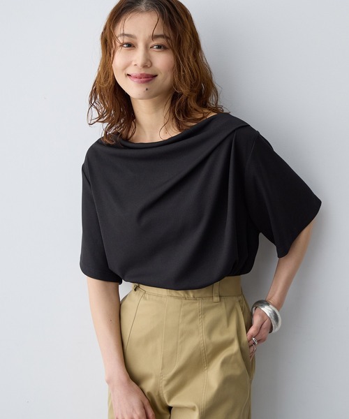anyfee(エニフィー)の「【anyfee/大きいサイズ】ドレープリブTシャツ(Tシャツ/カットソー・レディース・ブラック/オフホワイト・LL1/3L1/4L1/5L1)」の1枚目の写真