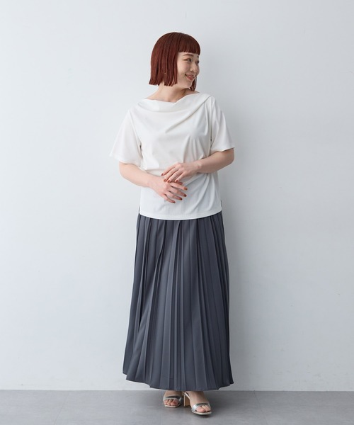 anyfee(エニフィー)の「【anyfee/大きいサイズ】ドレープリブTシャツ(Tシャツ/カットソー・レディース・ブラック/オフホワイト・LL1/3L1/4L1/5L1)」の9枚目の写真