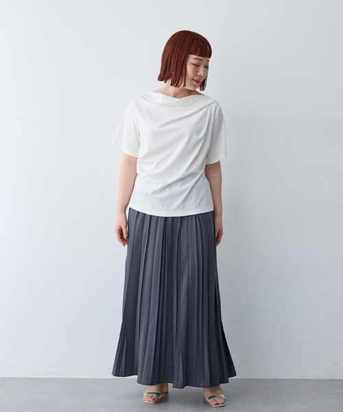 anyfee(エニフィー)の「【anyfee/大きいサイズ】ドレープリブTシャツ(Tシャツ/カットソー・レディース・ブラック/オフホワイト・LL1/3L1/4L1/5L1)」の8枚目の写真