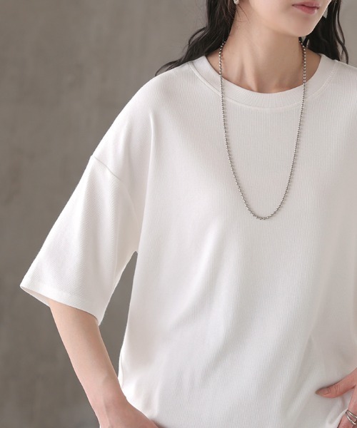 HUG.U(ハグユー)の「とろリブ。超のびる リラクシーTシャツ(Tシャツ/カットソー・レディース・ダークグレー/レッド/ブルー/イエロー/ホワイト/ブラック/パープル・FREE)」の19枚目の写真