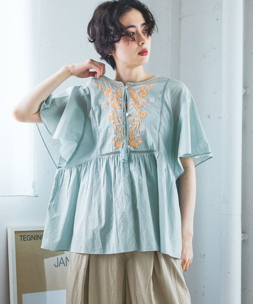 niko and...(ニコアンド)の「インド刺繍フレアブラウス(シャツ/ブラウス・レディース・ブラウン/オフホワイト/ライトブルー・FREE)」の3枚目の写真