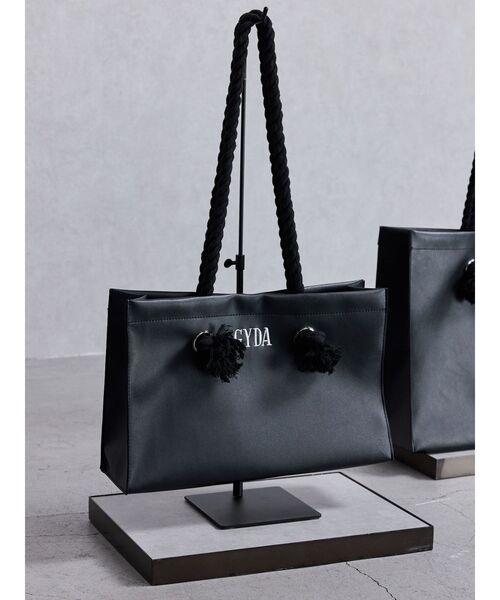 GYDA(ジェイダ)の「GYDAロープMフェイクレザートートBAG(トートバッグ・レディース・ブラック・FREE)」の3枚目の写真