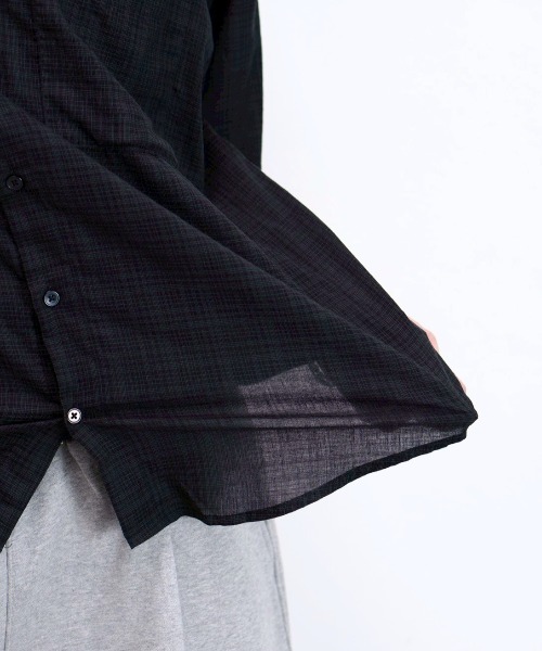 Chikashitsu +(チカシツプラス)の「【Chikashitsu +】carrot check half sleeve shirt (2color) / 【チカシツプラス】オーバーサイズキャロットチェック半袖シャツ(シャツ/ブラウス・メンズ・ブラック/ネイビー・ONE SIZE)」の10枚目の写真